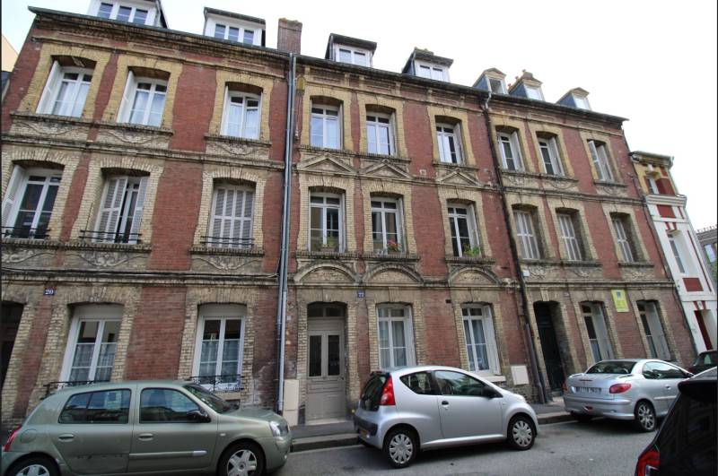 A VENDRE APPARTEMENT DE TYPE T3 DUPLEX - 82,20 M² au sol - Quartier Bourgeois - Centre-ville de DIEPPE