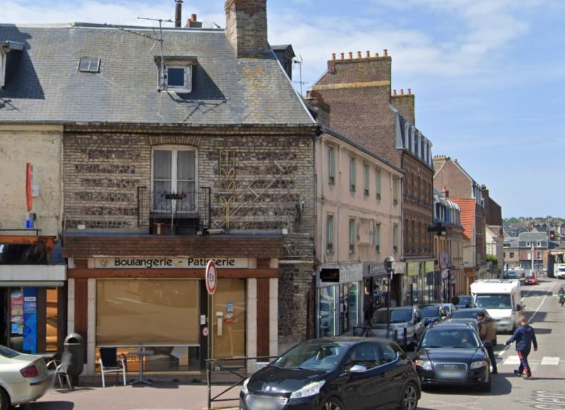 A VENDRE IMMEUBLE DE RAPPORT - 80 M² Habitables/ 3 Lots - Projet Investisseur - A deux pas du Port de DIEPPE