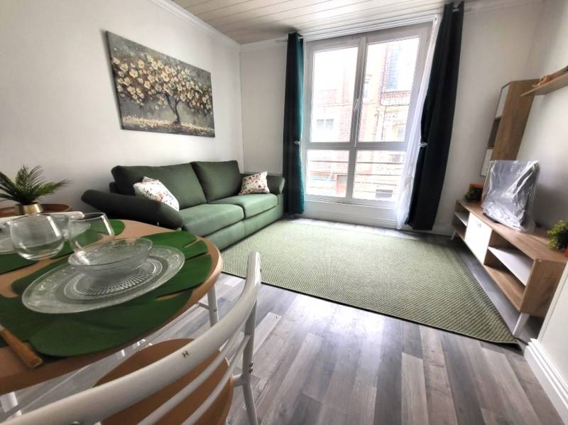 A VENDRE APPARTEMENT DE TYPE STUDIO - Entièrement rénové - DPE en D - A 5 minutes de la plage et du centre- ville de DIEPPE