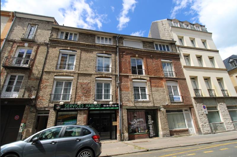 A VENDRE APPARTEMENT T1 EXPOSE SUD - 27.56 M² Habitables  - A deux pas de la plage - Cœur du centre-ville de DIEPPE