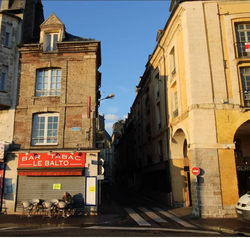 A VENDRE IMMEUBLE DE RAPPORT - 4 LOTS - 190/ 200 M² Habitables -  Secteur très recherché - Port de DIEPPE