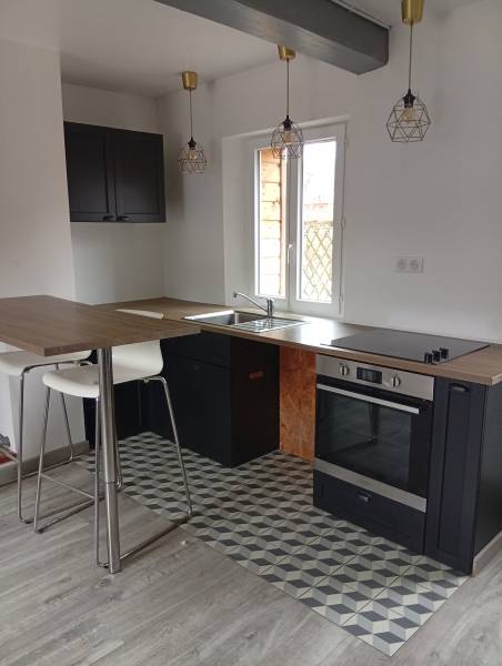 A LOUER APPARTEMENT SAUQUEVILLE