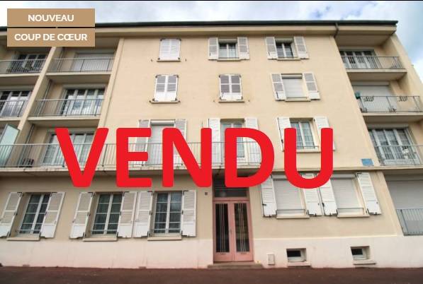 A VENDRE APPARTEMENT DE TYPE T3 - 58.38 M²  - 2 Chambres - 3eme étage - Vue sur le Square et sur la mer - Quartier recherché JANVAL - DIEPPE