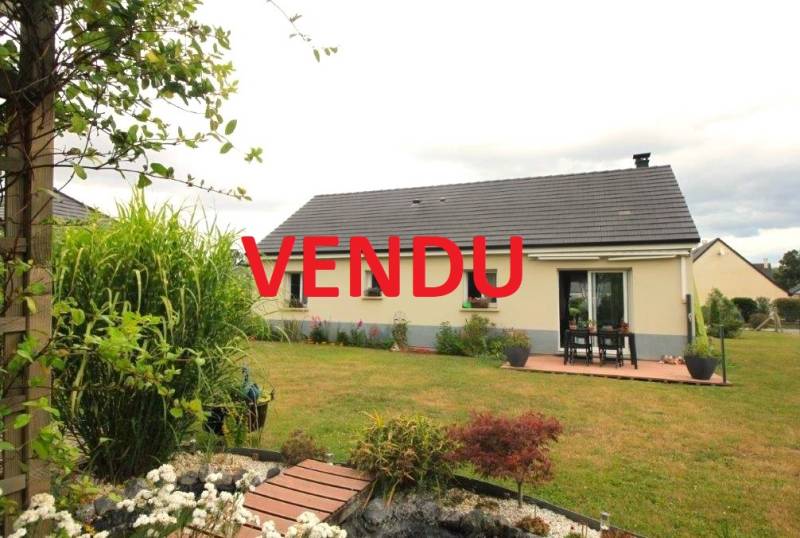 A VENDRE MAISON DE PLAIN-PIED DE CONTRUCTION RECENTE 2014 - 85 M² Habitable - 3 Chambres - Jardin arboré de 833 M² - Secteur recherché - LUNERAY