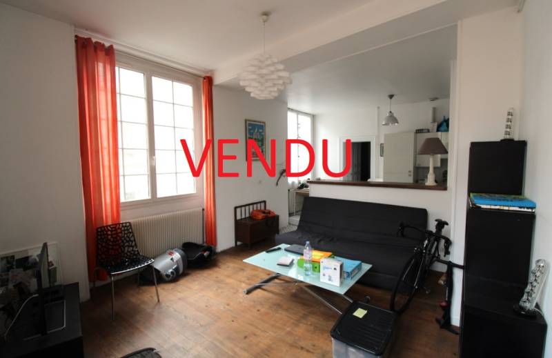 A VENDRE APPARTEMENT DE TYPE T2 - 39 M² Habitables - 2ème étage -  Entre le port et la plage - Cœur du centre-ville de DIEPPE